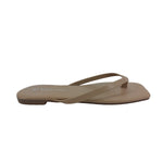 Sandalias flats Karen tan para mujer