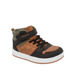 Sneakers Pepe para niño color café