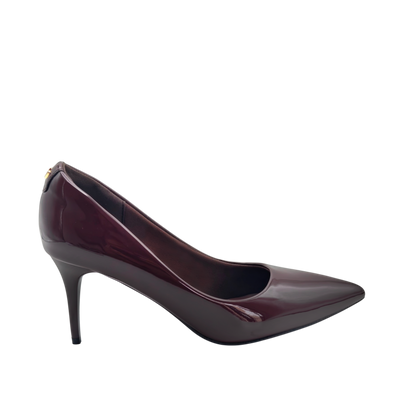 Tacones Gia para mujer color vino